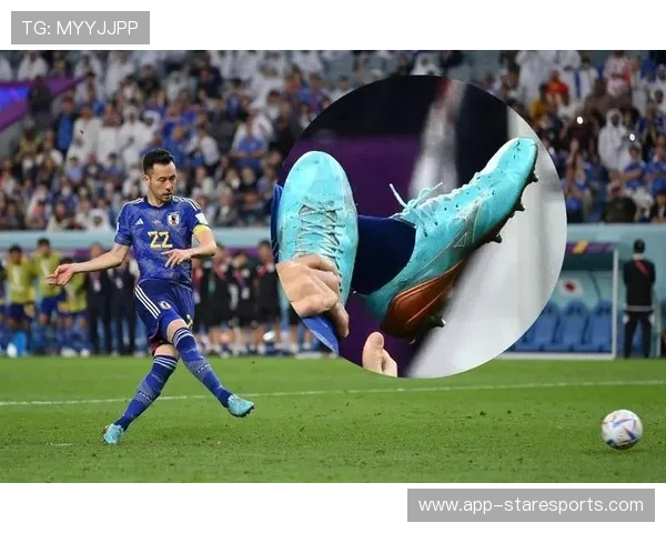 足球鞋球星上脚世界杯精彩瞬间解析 揭秘顶级球员鞋履背后的故事